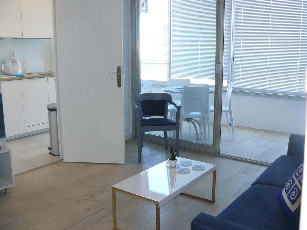 Natalilocs Apartment Golfe-Juan Bagian luar foto